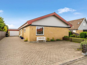 Holiday Home Elika - 1-5km from the sea by Interhome, Skagen